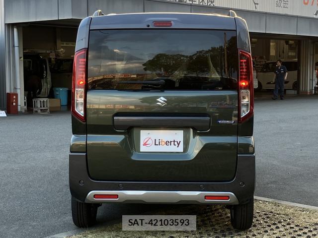 Suzuki SPACIA 2024-10 8282597-16