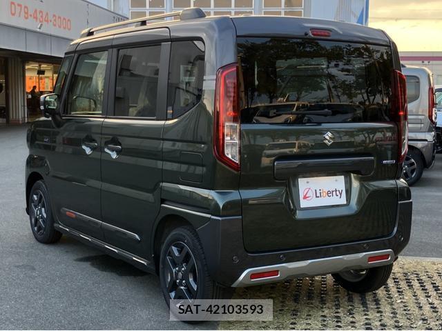 Suzuki SPACIA 2024-10 8282597-17