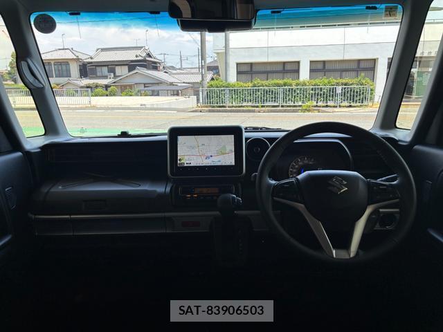 Suzuki SPACIA 2023-07 8283374-15