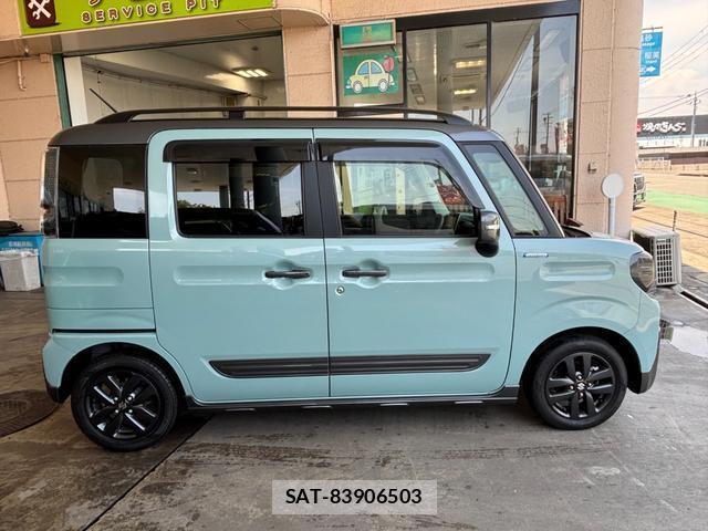 Suzuki SPACIA 2023-07 8283374-4