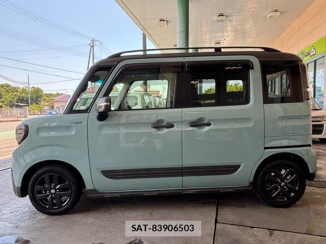 Suzuki SPACIA 2023-07 8283374-5