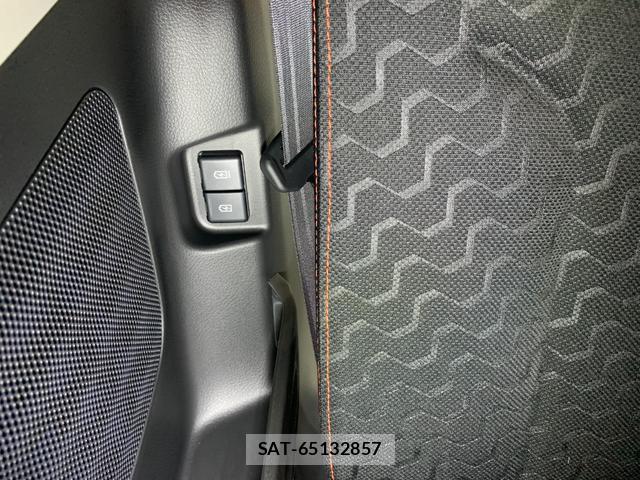 Suzuki SPACIA 2025-09 8285545-17