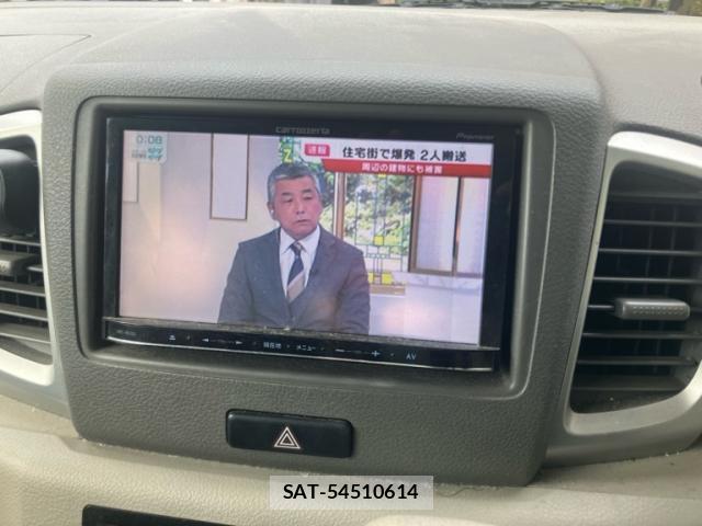 Suzuki SPACIA 2013-09 8277504-11