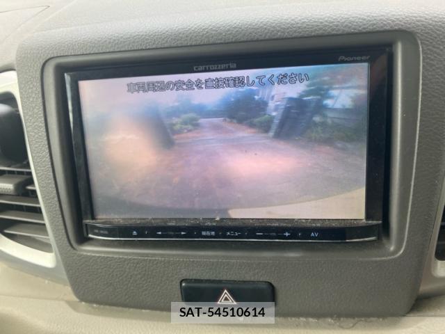 Suzuki SPACIA 2013-09 8277504-15