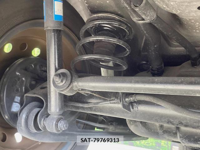 Suzuki SPACIA 2017-11 8278043-19