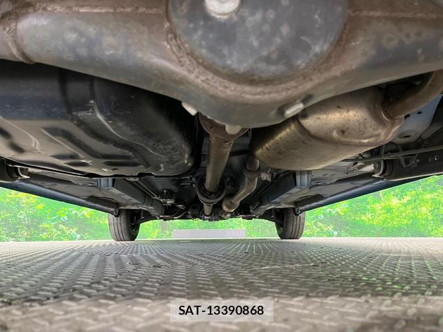 Suzuki SPACIA 2017-11 8278791-18