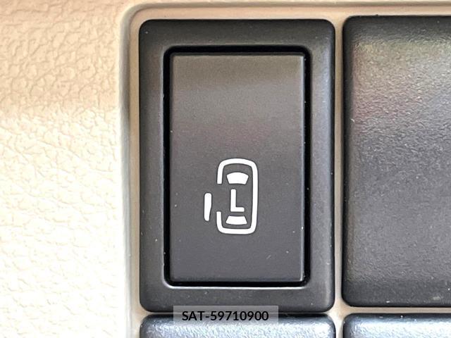 Suzuki SPACIA 2013-11 8279761-3