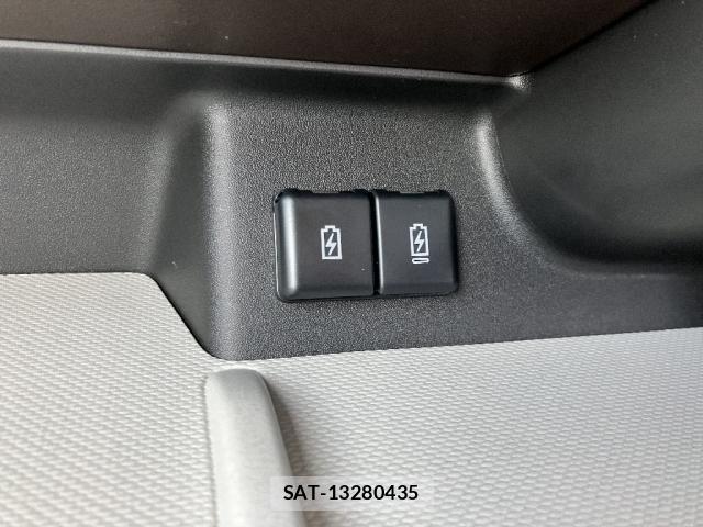 Suzuki SPACIA 2026-01 8280315-12
