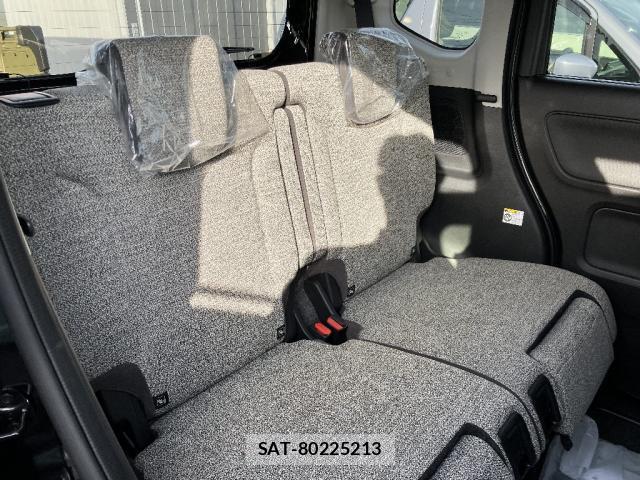 Suzuki SPACIA 2026-04 8280316-4