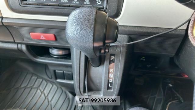 Suzuki SPACIA 2021-12 8281665-13
