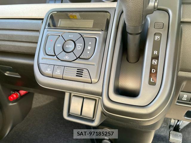 Suzuki SPACIA 2026-03 8282750-16
