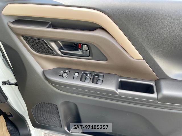 Suzuki SPACIA 2026-03 8282750-19