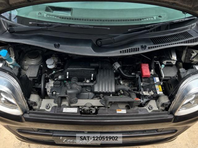 Suzuki SPACIA 2018-06 8283058-10
