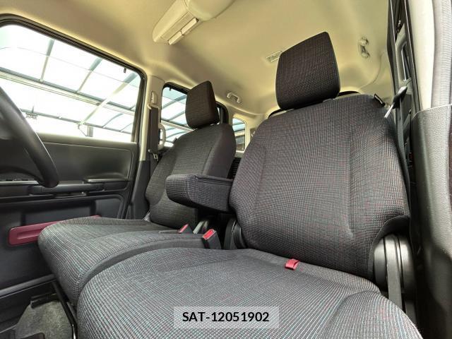 Suzuki SPACIA 2018-06 8283058-16