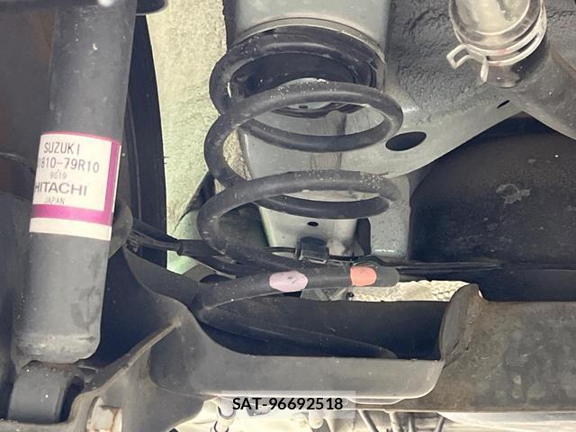 Suzuki SPACIA 2019-08 8283184-19
