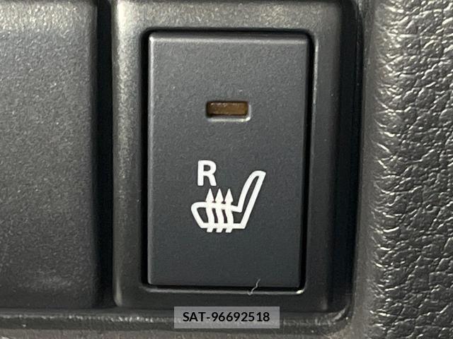Suzuki SPACIA 2019-08 8283184-6