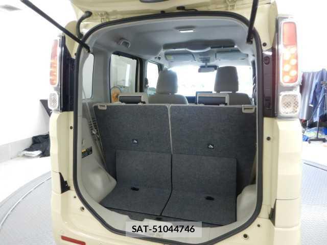 Suzuki SPACIA 2023-09 8284883-18