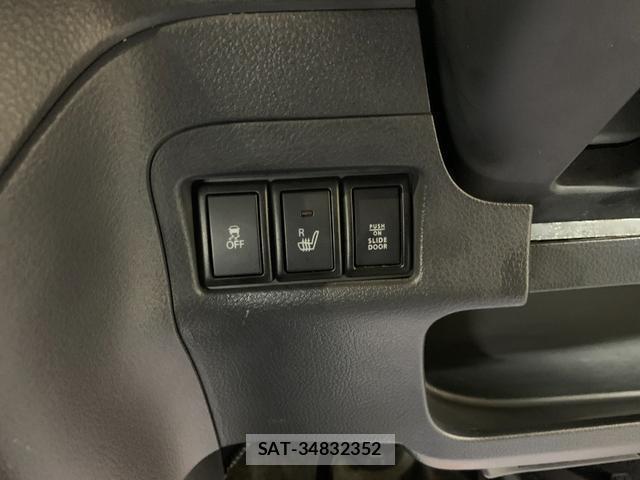 Suzuki SPACIA 2016-08 8285538-11