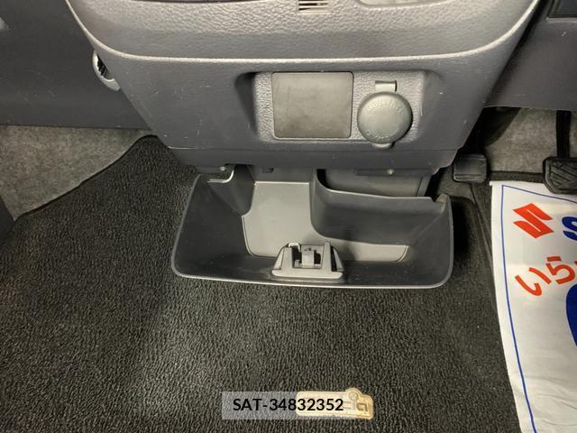 Suzuki SPACIA 2016-08 8285538-13