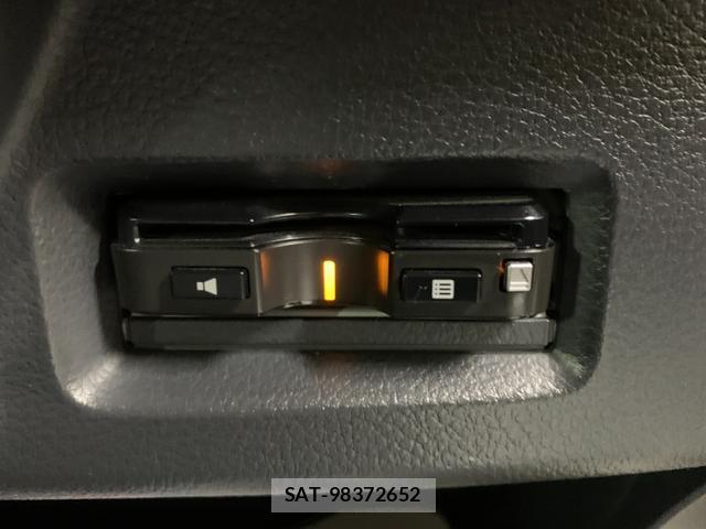 Suzuki SPACIA 2015-09 8285556-19
