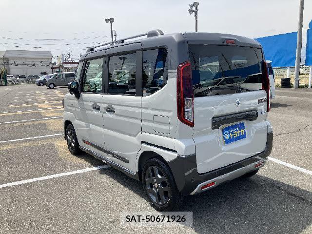 Suzuki SPACIA 2024-09 8285592-5