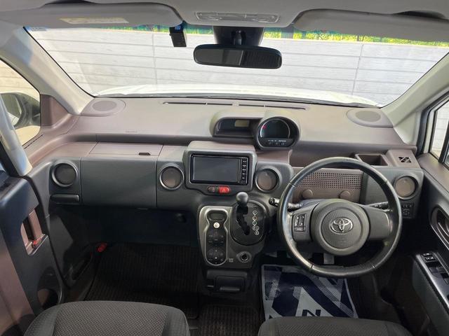 Toyota SPADE 2018-08 8279142-1