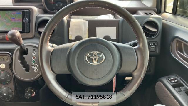 Toyota SPADE 2013-08 8282010-16