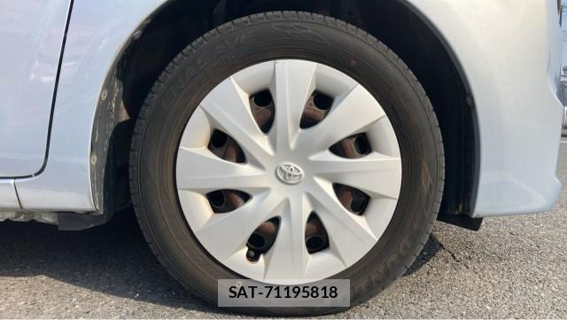 Toyota SPADE 2013-08 8282010-8