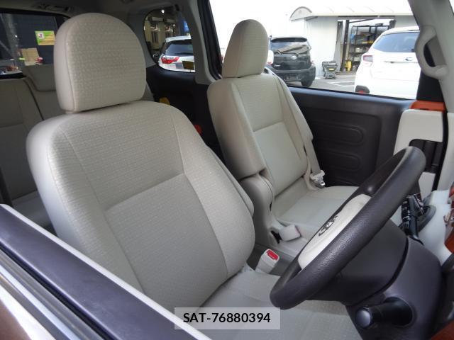 Toyota SPADE 2013-08 8282928-3