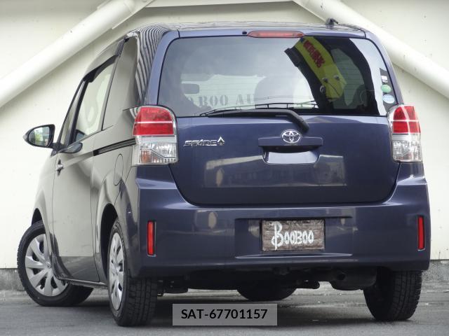 Toyota SPADE 2013-10 8282939-4