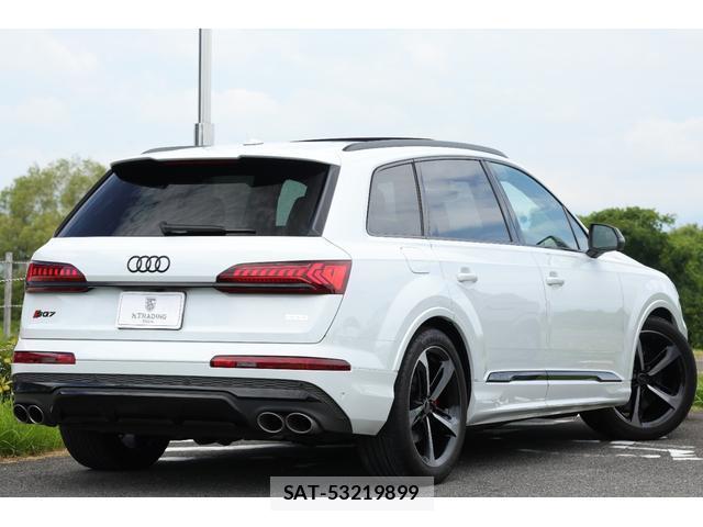 Audi Q7 2024-02 8285237-5