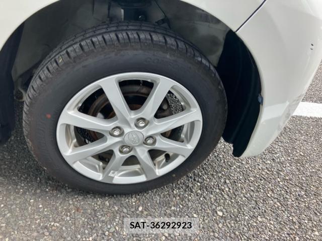 Subaru STELLA 2011-08 8279654-12