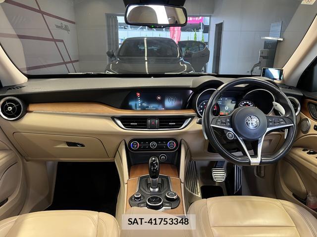 ALFA ROMEO STELVIO 2019-06 8280024-18