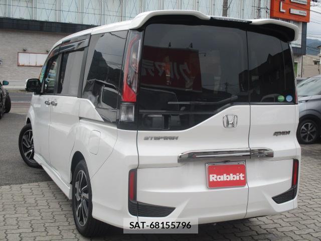 Honda e 2016-01 8276796-1