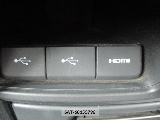 Honda e 2016-01 8276796-12