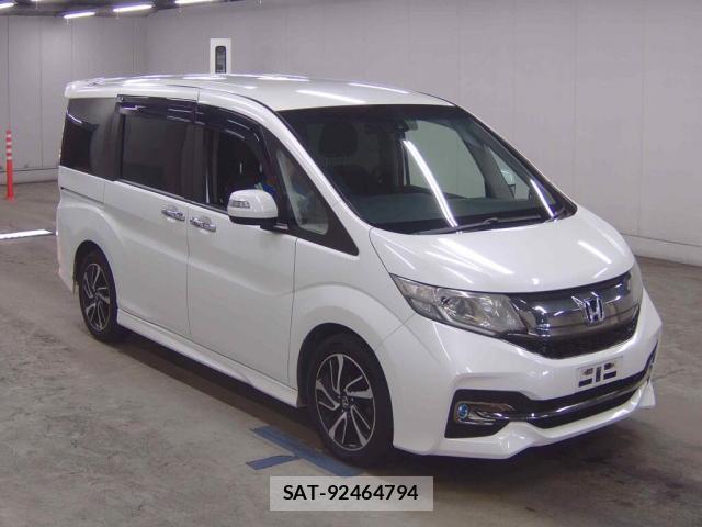 Honda e 2017-08 8277479-0