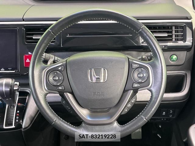 Honda e 2019-01 8277541-11