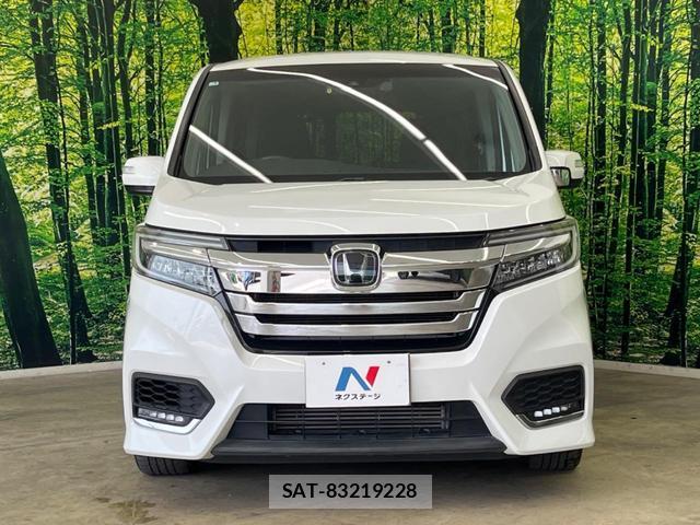 Honda e 2019-01 8277541-14