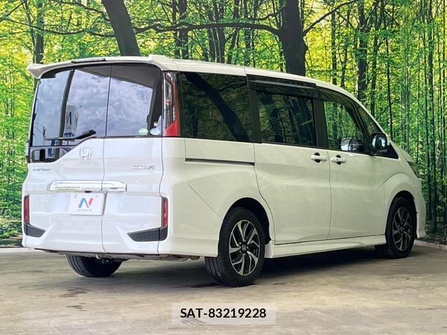 Honda e 2019-01 8277541-16