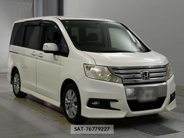 Honda e 2010-02 8277908-0