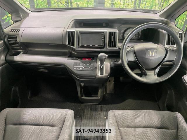 Honda e 2010-06 8278031-1