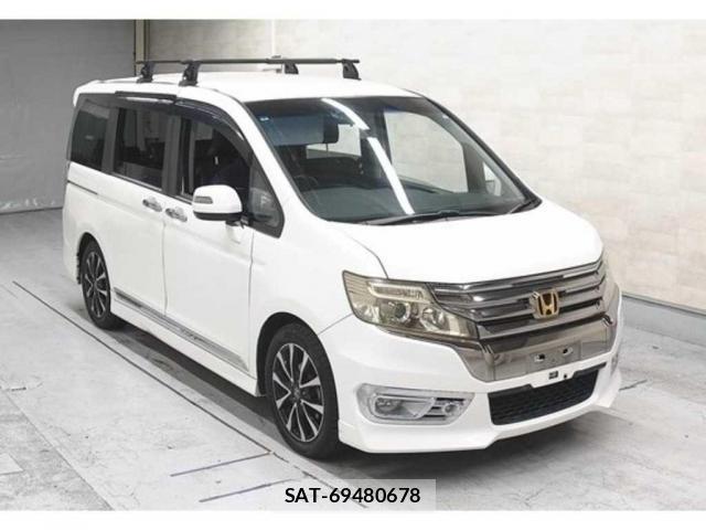 Honda e 2013-09 8278346-0