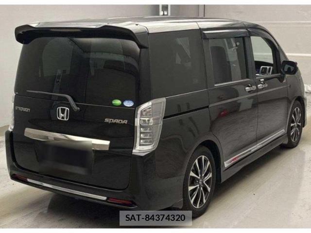 Honda e 2012-04 8278410-1