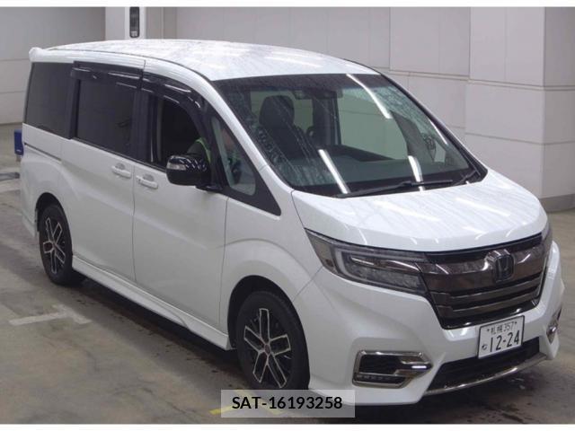 Honda e 2019-11 8278447-3