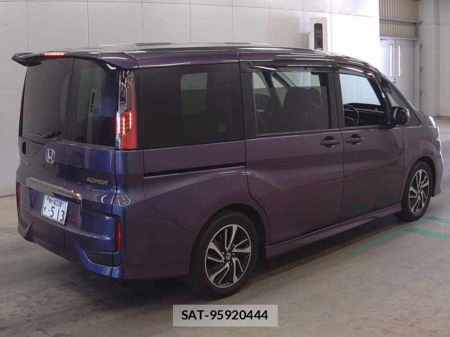 Honda e 2018-11 8278628-1