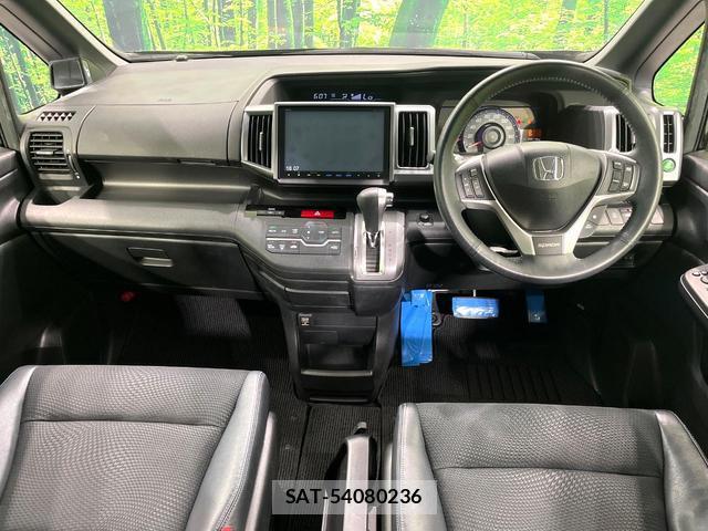 Honda e 2014-10 8279493-1