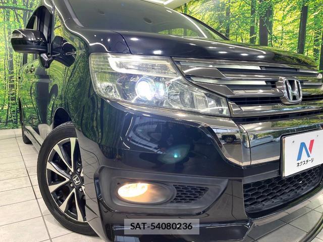 Honda e 2014-10 8279493-12