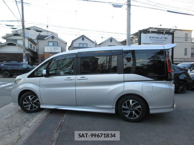 Honda e 2019-03 8279531-10