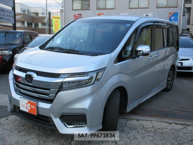 Honda e 2019-03 8279531-12