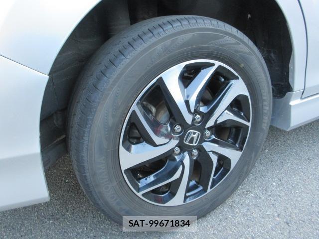 Honda e 2019-03 8279531-8